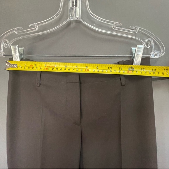 Hugo Boss women’s brown pantsuit. Blazer plus matching pants. Office buisness - Picture 12 of 12